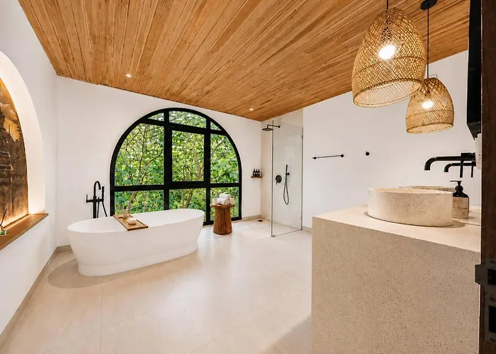 Azari 2br In Bingin W Sauna Cold Plunge Ferienhaus Uluwatu